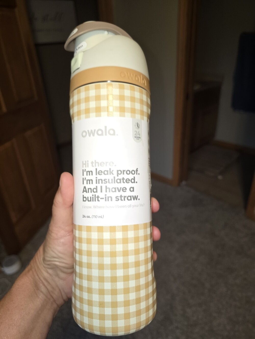 Owala 24 Oz Beige White Checked Free Sip Defect New